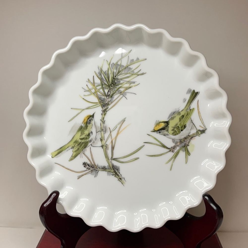 Song Bird ceramic baking dish quiche, torte, flan custard vintage